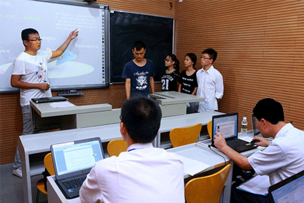 這家校園外賣平臺上線3個月，做到日均千單